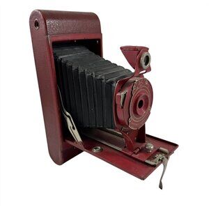 Kodak Rainbow Hawkeye Folding Camera No. 2A Model B Red Vintage 1930s